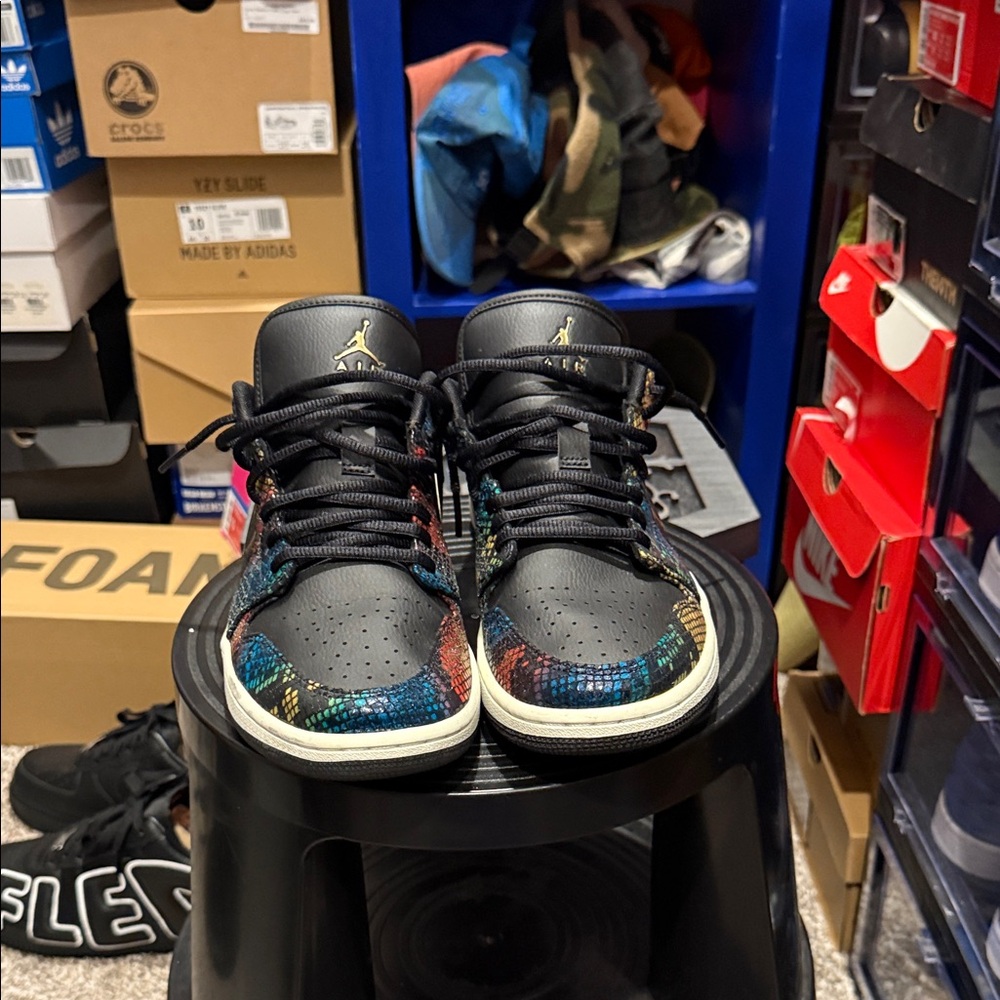 Jordan Black Multicolor Sneakers